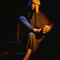 Création et fabrication des masques, marionnettes et costumes