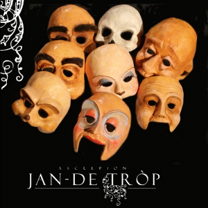 Création de masques de théâtre